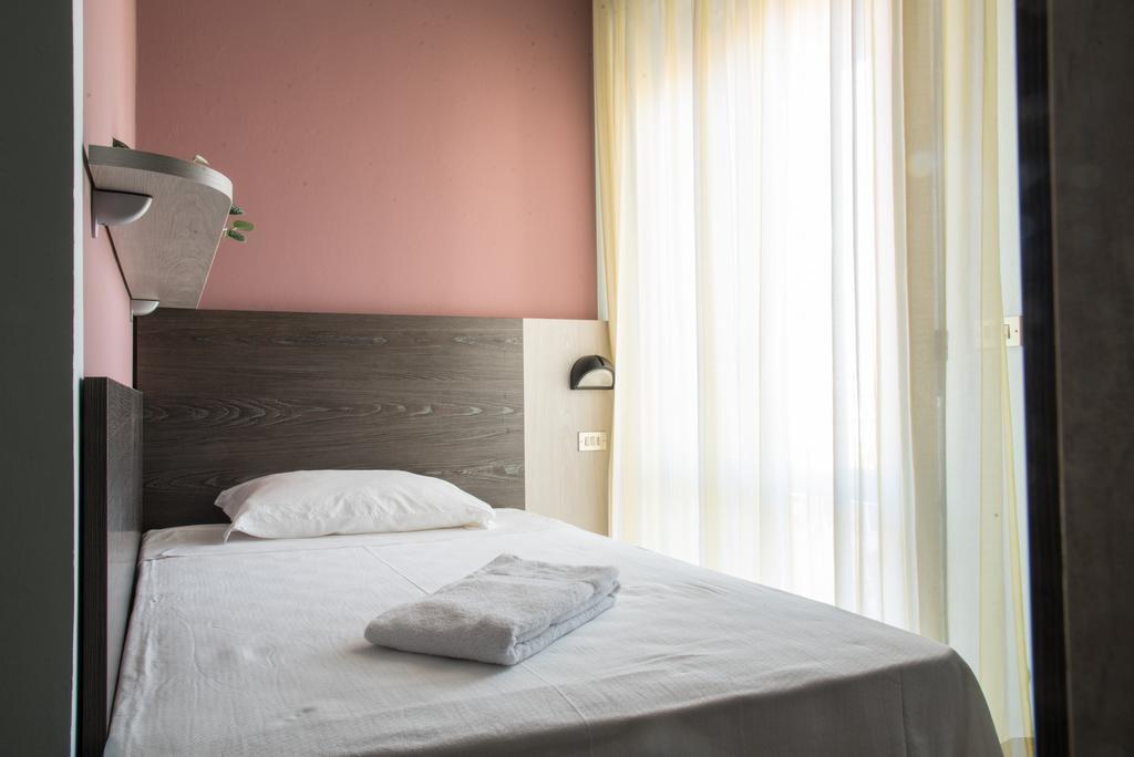 Hotel Mirage Bellaria-Igea Marina Exterior photo